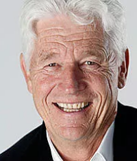 Dr. Benedikt Weibel